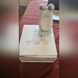 NuFace Trinity Facial Toning Kit - White